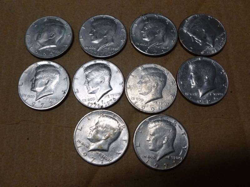 lot 156 image: Kennedy Half Dollars