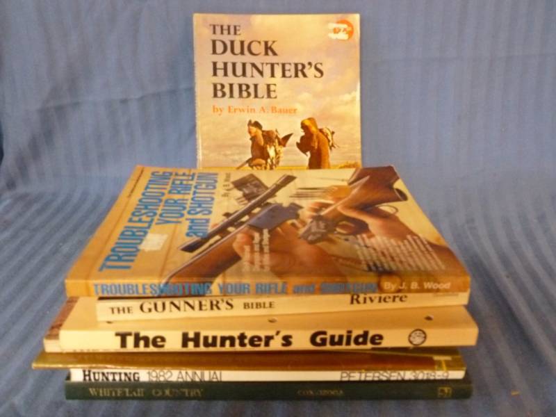lot 189 image: Hunting Books
