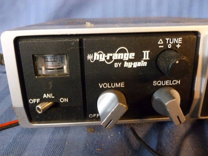 lot 230 image: CB Radio