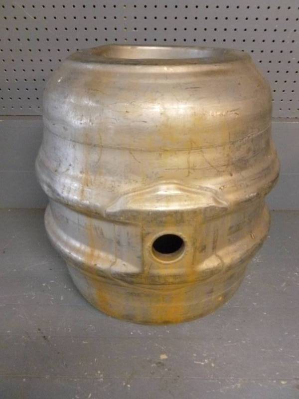 lot 239 image: Vintage Hamms