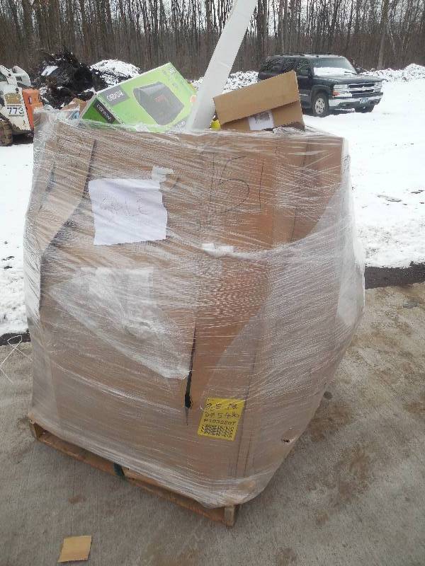 PALLET LOT OF GENERAL MERCHANDISE AND TOOLS