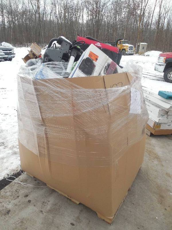 PALLET LOT OF GENERAL MERCHANDISE AND TOOLS