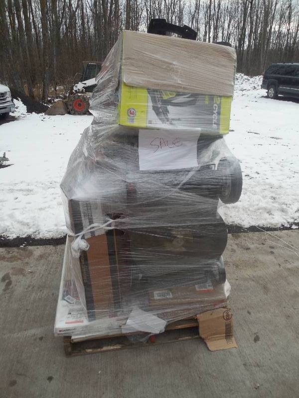 PALLET LOT OF GENERAL MERCHANDISE AND TOOLS