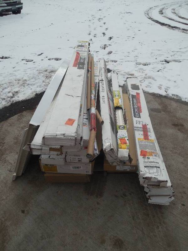 PALLET LOT OF BASEBOARD HEATERS