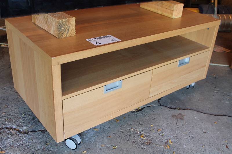 lot 4 image: Mobile Entertainment Center