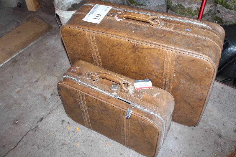 lot 19 image: Vintage Triumph Genuine Leather Suitcases