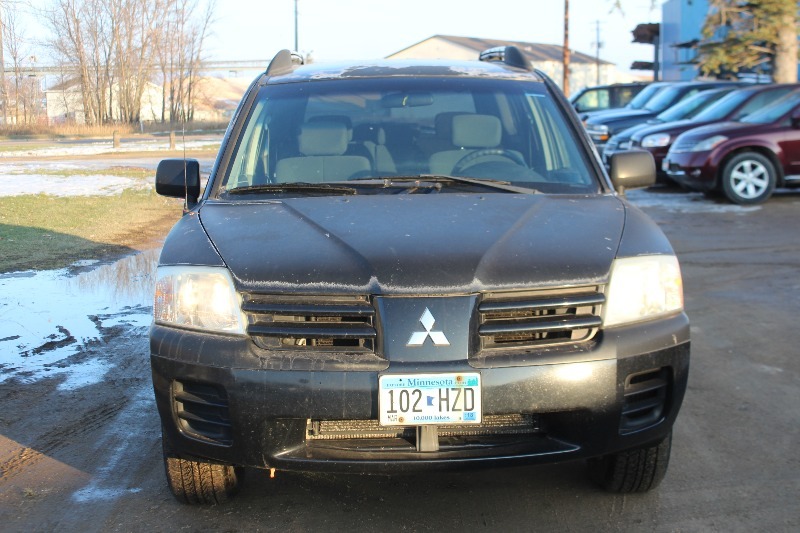 2005 Mitsubishi Endeavor LS AWD