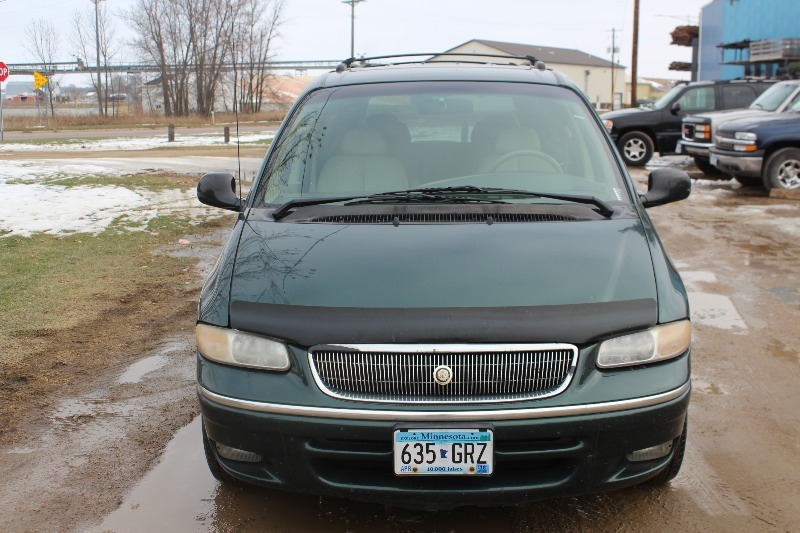 1997 Chrysler Town & Country Lxi - One Owner -