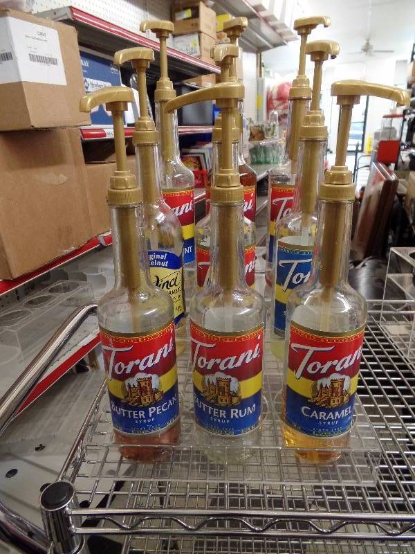 Syrups w Stand All Bottles and Pumps