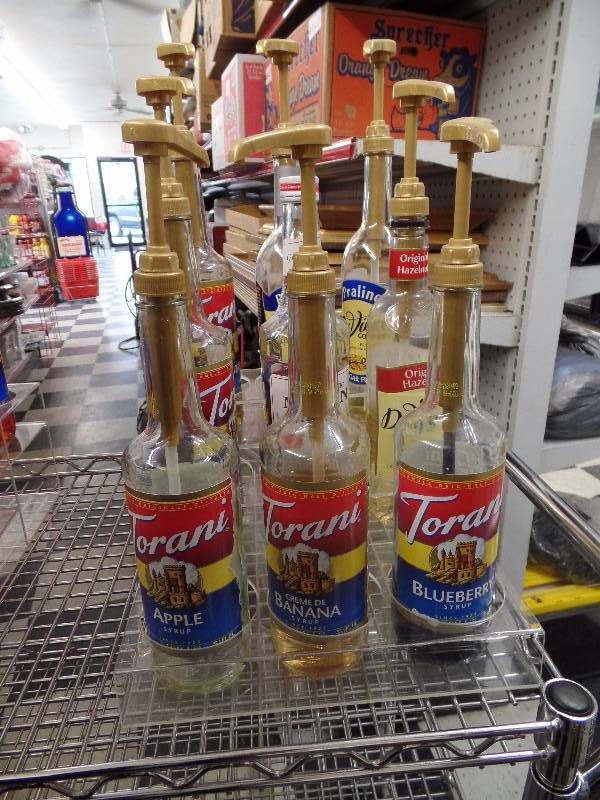 Syrups w Stand All Bottles and Pumps