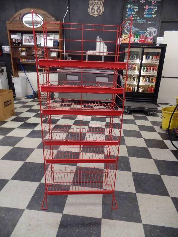 lot 24 image: Display rack