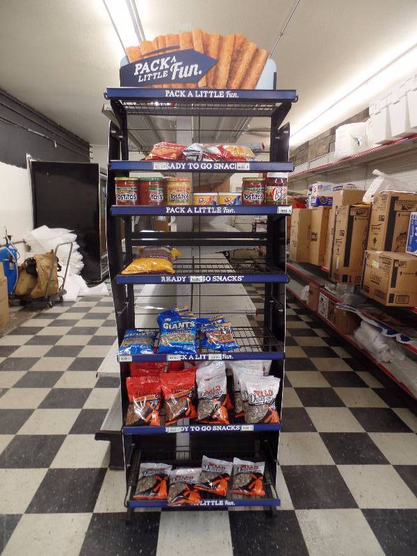 lot 79 image: Frito-Lay wire rack