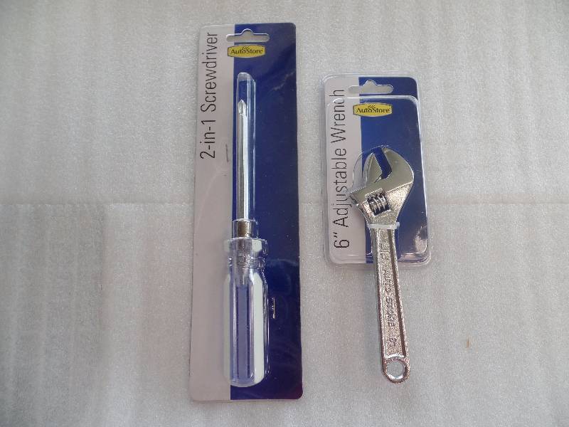 lot 94 image: Tools