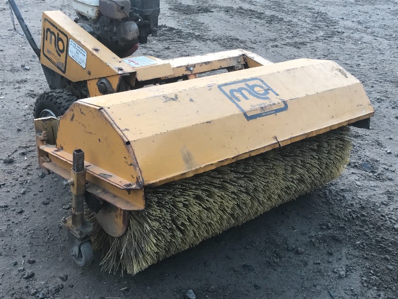lot 10 image: MB Commercial Sweeper