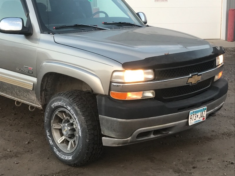 lot 1A image: 2001 Chevrolet 2500 HD