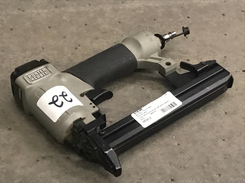 lot 22 image: Porter Cable 18-Gauge Stapler ...