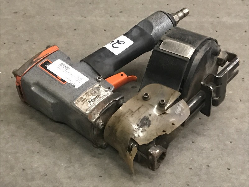 lot 24 image: Paslode Pneumatic Coil Roofing Nail...