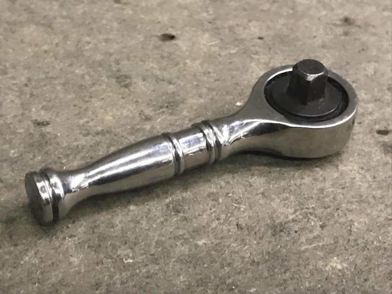 lot 61 image: Snap-On TKN72 14 Mini-Ratchet ...