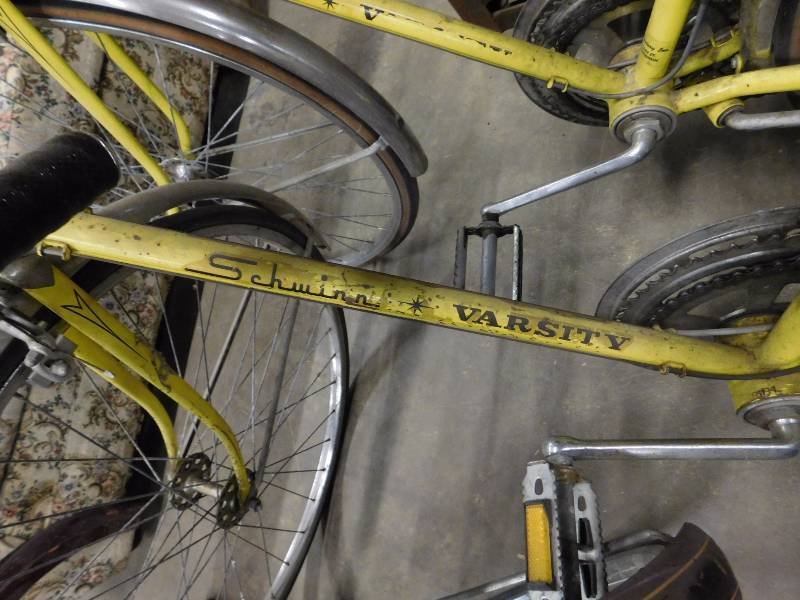 lot 67 image: 3 - Bicycles
