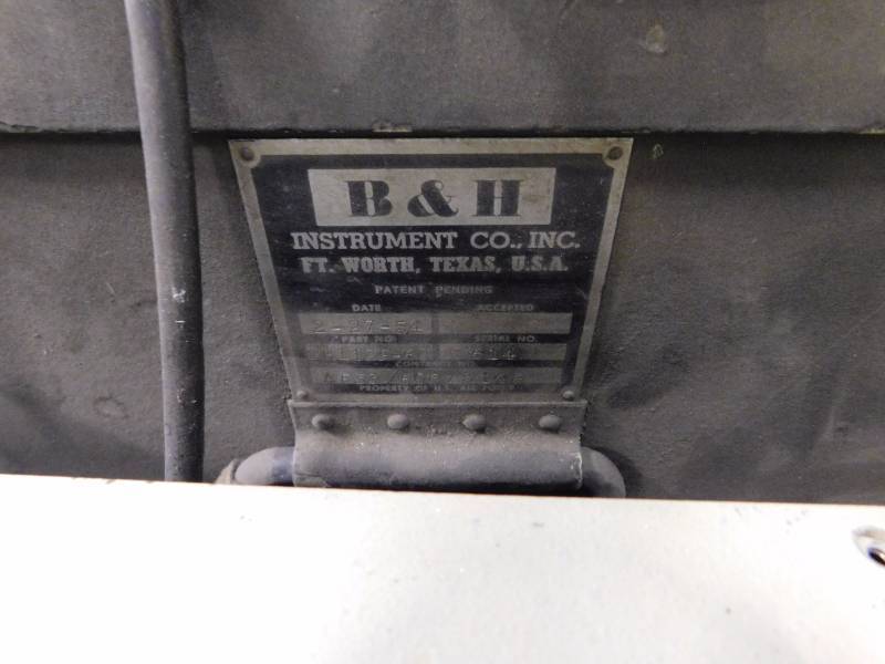 lot 73 image: Pallet Lot of Vintage Electronics #1
