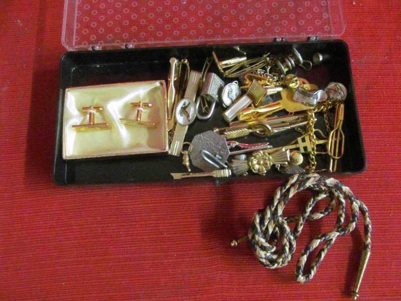 costume jewelry