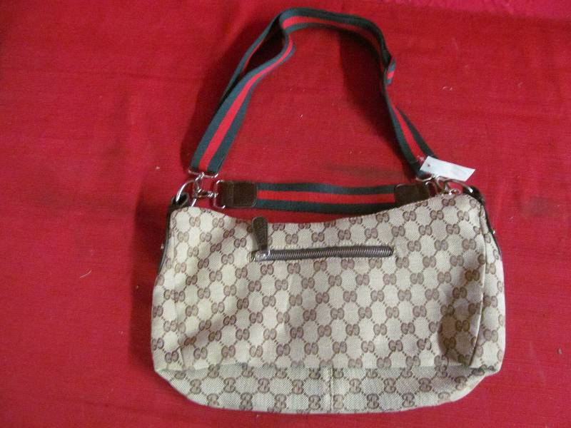 hand bag
