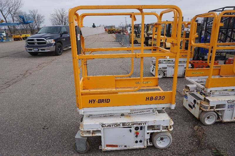 Hy Brid Model HB-830 Hydraulic Scissors Lift Man Lift