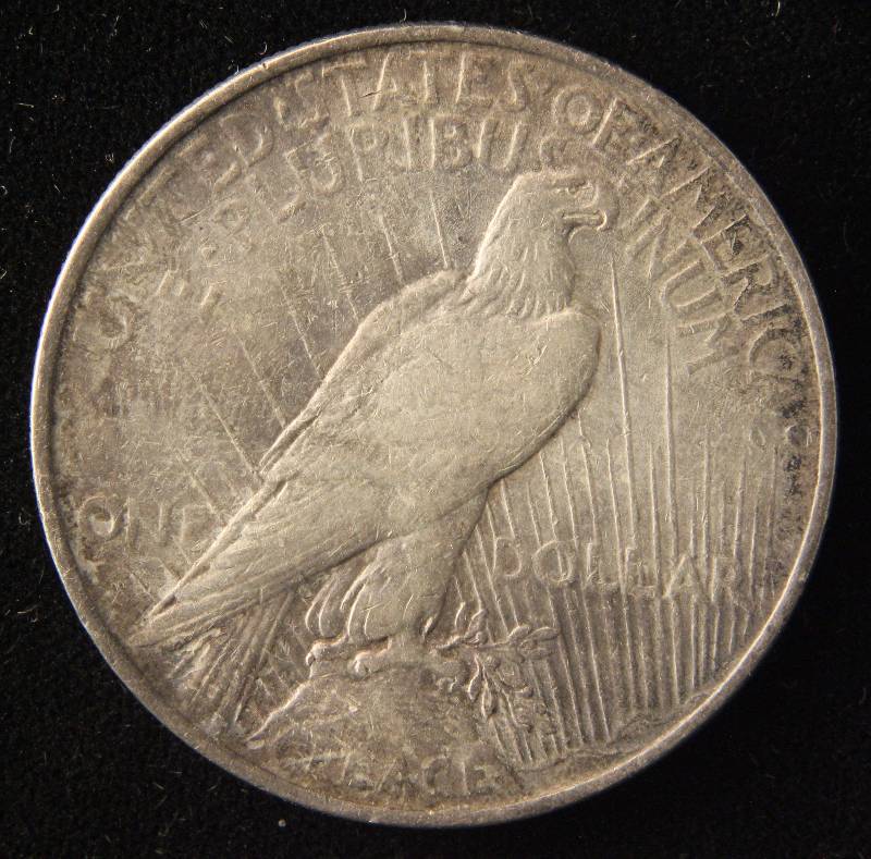 1922 PEACE SILVER DOLLAR VF