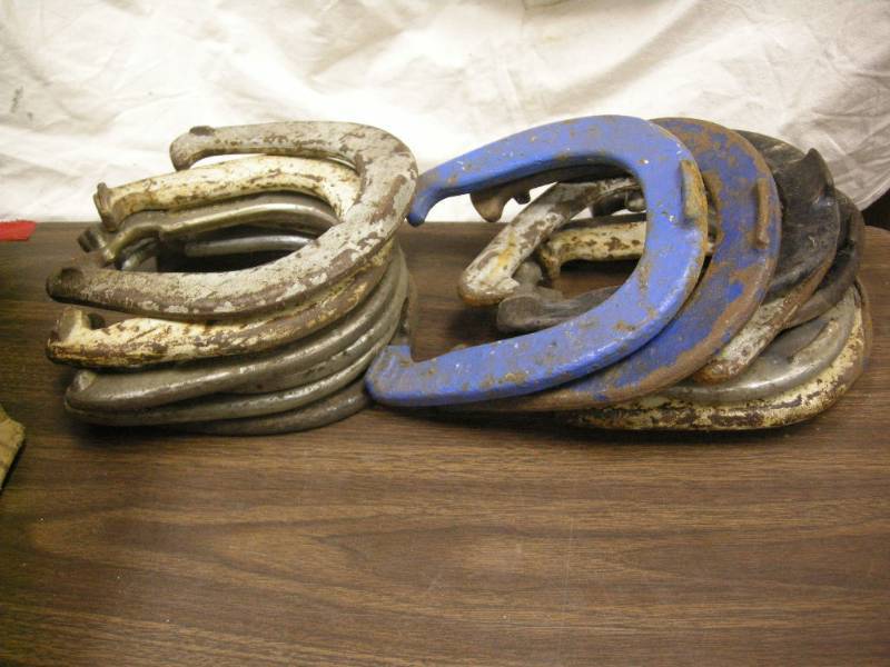 lot 29 image: Cast Iron Horseshoes