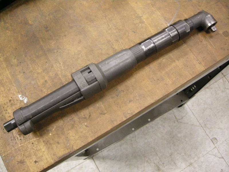 lot 57 image: IR Ingersoll Rand 38 Pneumatic Angle Wrench