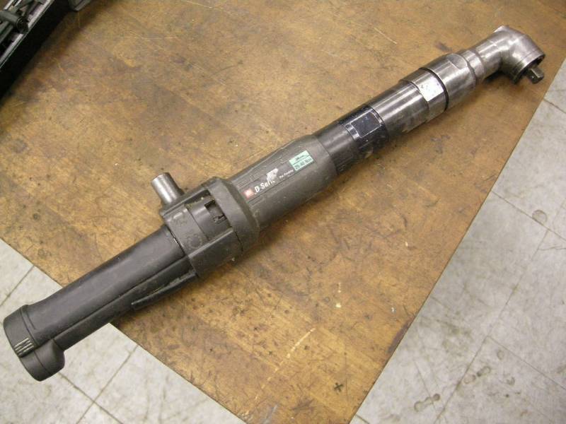 lot 58 image: IR Ingersoll Rand 38 Pneumatic Angle Wrench