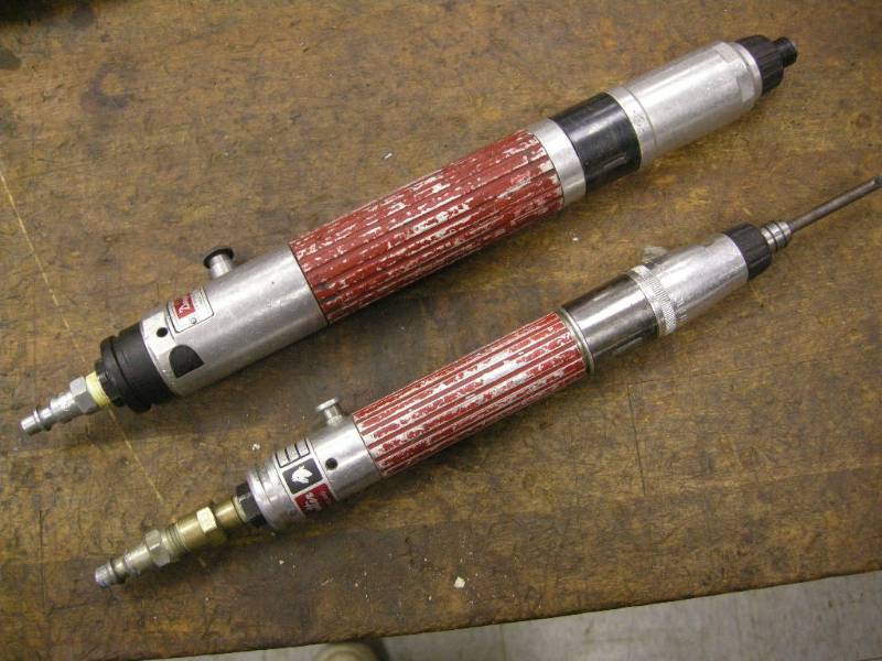 lot 71 image: 2 Desoutter Pneumatic Hex Drivers