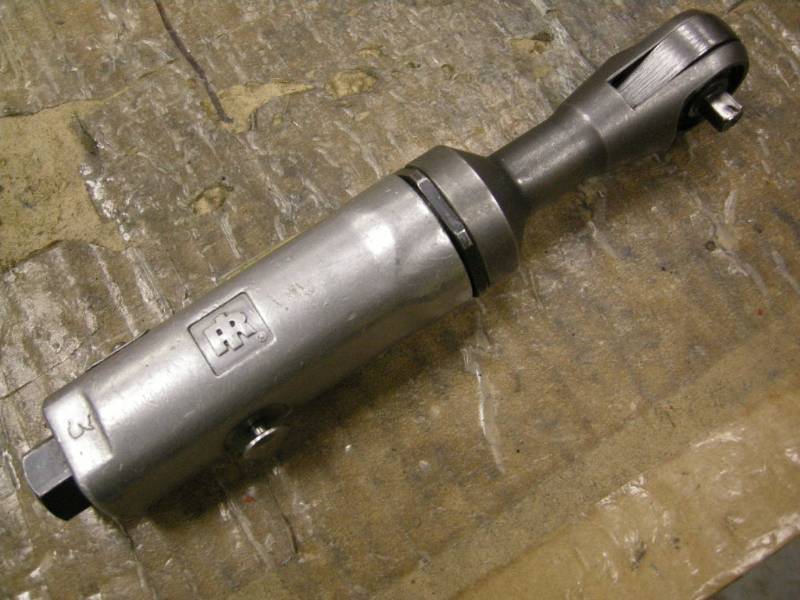 lot 82 image: Ingersoll Rand 14 Air Ratchet Wrench