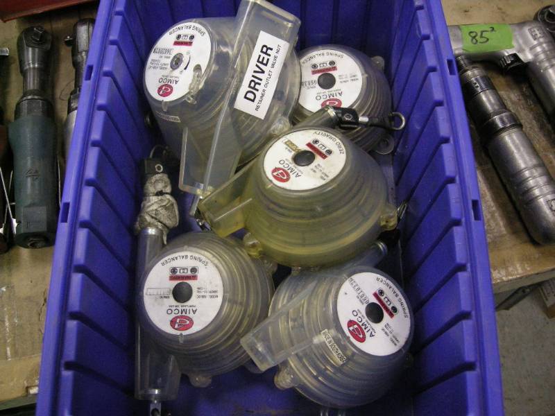 lot 87 image: 5 Aimco Tool Balancers