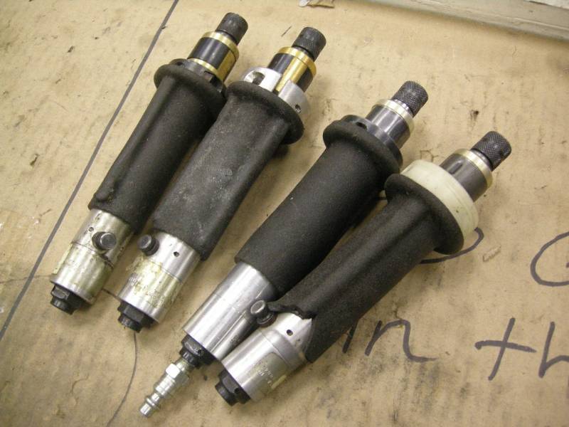 lot 94 image: 4 Cleco Pneumatic Hex Screwdrivers