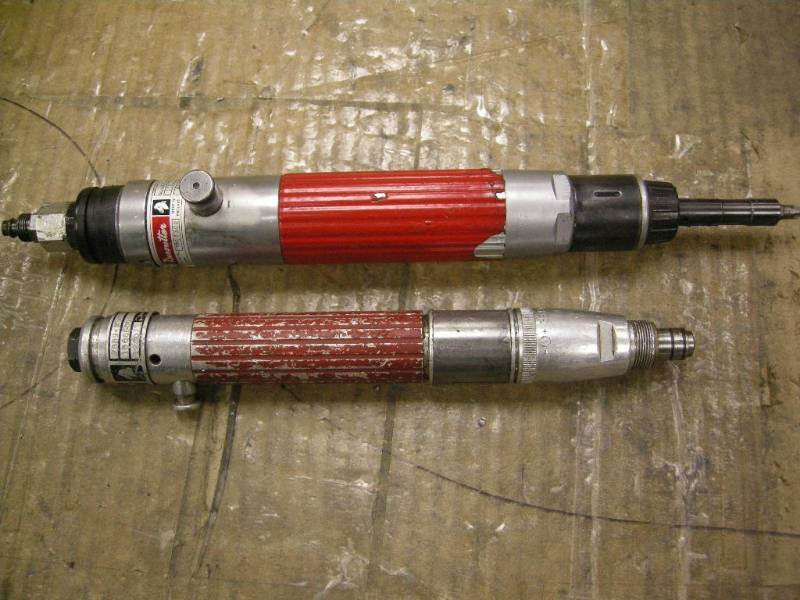 lot 101 image: 2 Desoutter Pneumatic Inline Hex Drivers