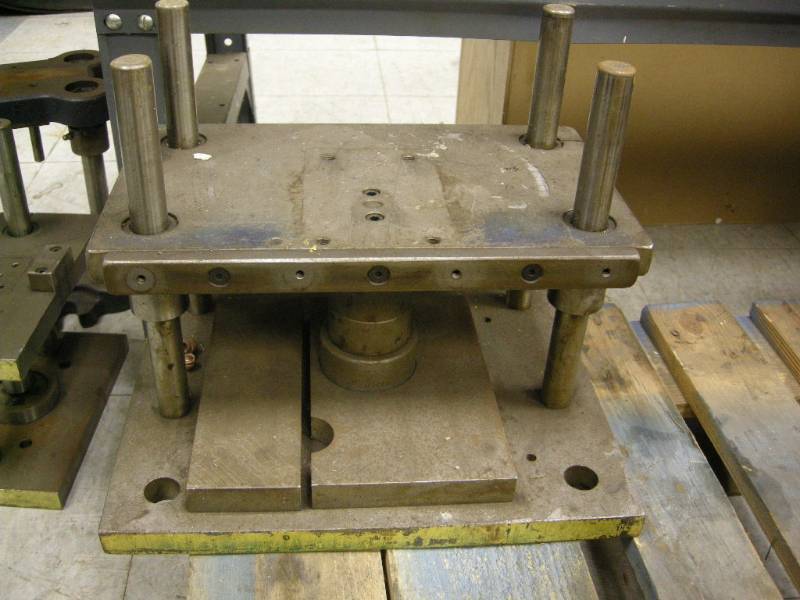 lot 108 image: Press Die Set