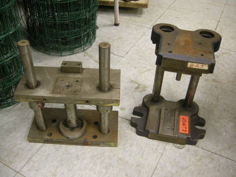 lot 109 image: 2 Press Die Sets