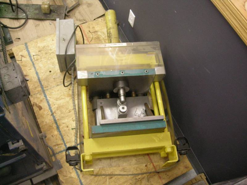lot 121 image: Enerpac 10 Ton Press Set-up