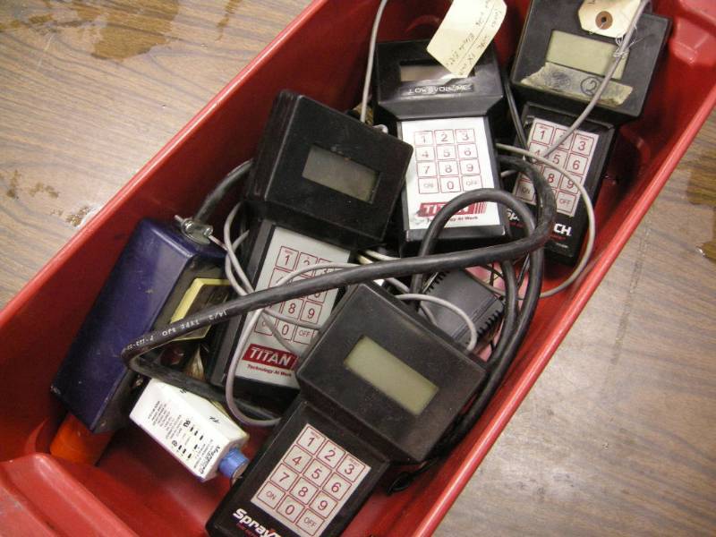lot 129 image: Titan-Spraytech Programmer Modules
