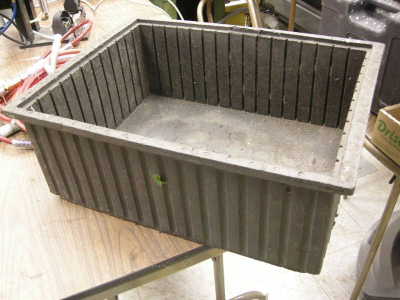 lot 134 image: Rubber Composite Container
