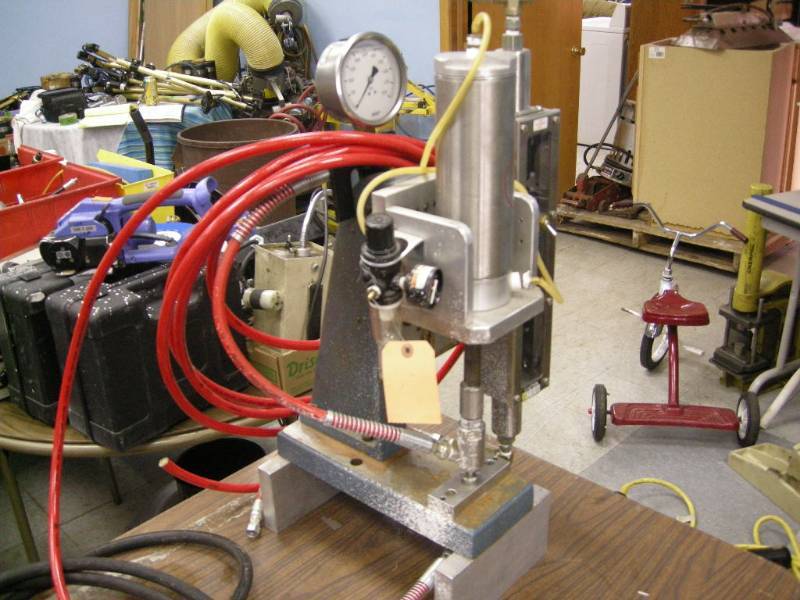 lot 137 image: Custom Press Machine