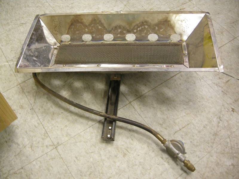 lot 153 image: Enerco Propane Heater