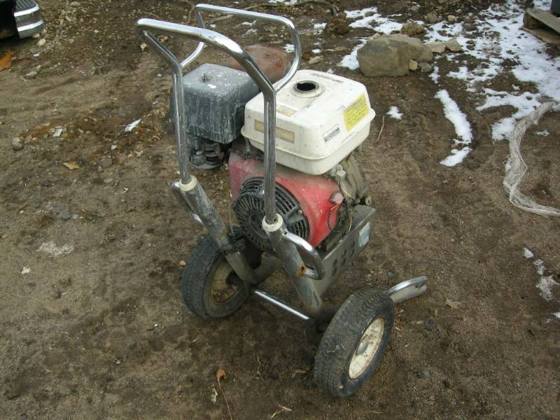 lot 164 image: Honda GX390 Engine on Mobile Cart