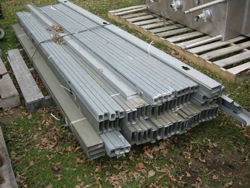 lot 201 image: Commercial Metal Framing