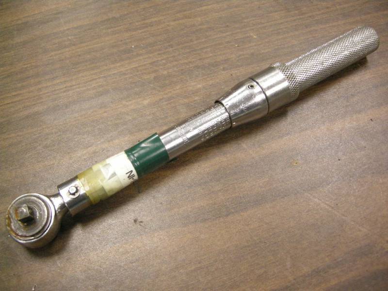 lot 257 image: Utica 14 dr Torque Wrench