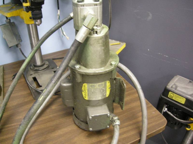 lot 279 image: Baldor Industrial Motor with Pump