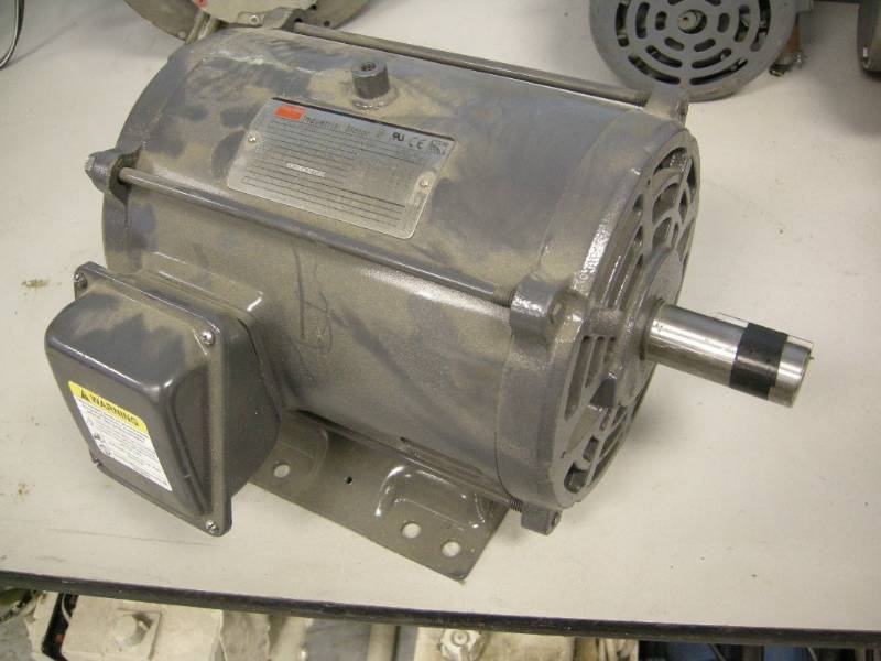 lot 289 image: Dayton Industrial Motor