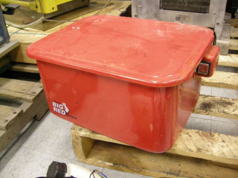 lot 312 image: Big Red Parts Washer Tank