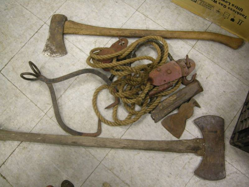 lot 317 image: Vintage Axes, Tongs, Pulley
